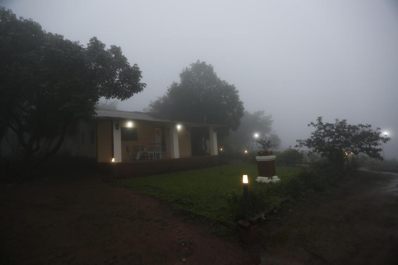 Ashoka Villa 3 Bhk Mahābaleshwar Eksteriør billede